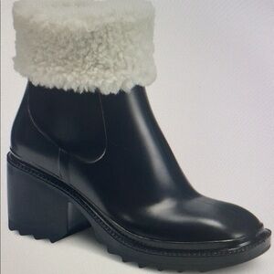 Women's Black Ankle Boots with White Fur Trim